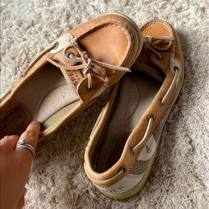 SPERRY BOAT SHOES